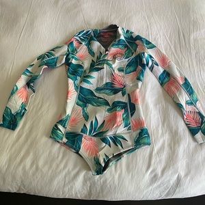 Billabong shorty wetsuit